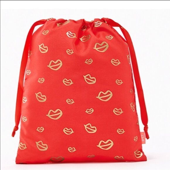 ARACELI BEAUTY
Bella Sponge in Black NEW with Ipsy drawstring bag - Picture 4 of 9